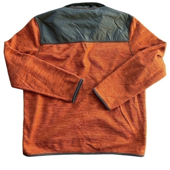 G. H. Bass & Co.| Pullover Jacket size Large. - Picture 2 of 7